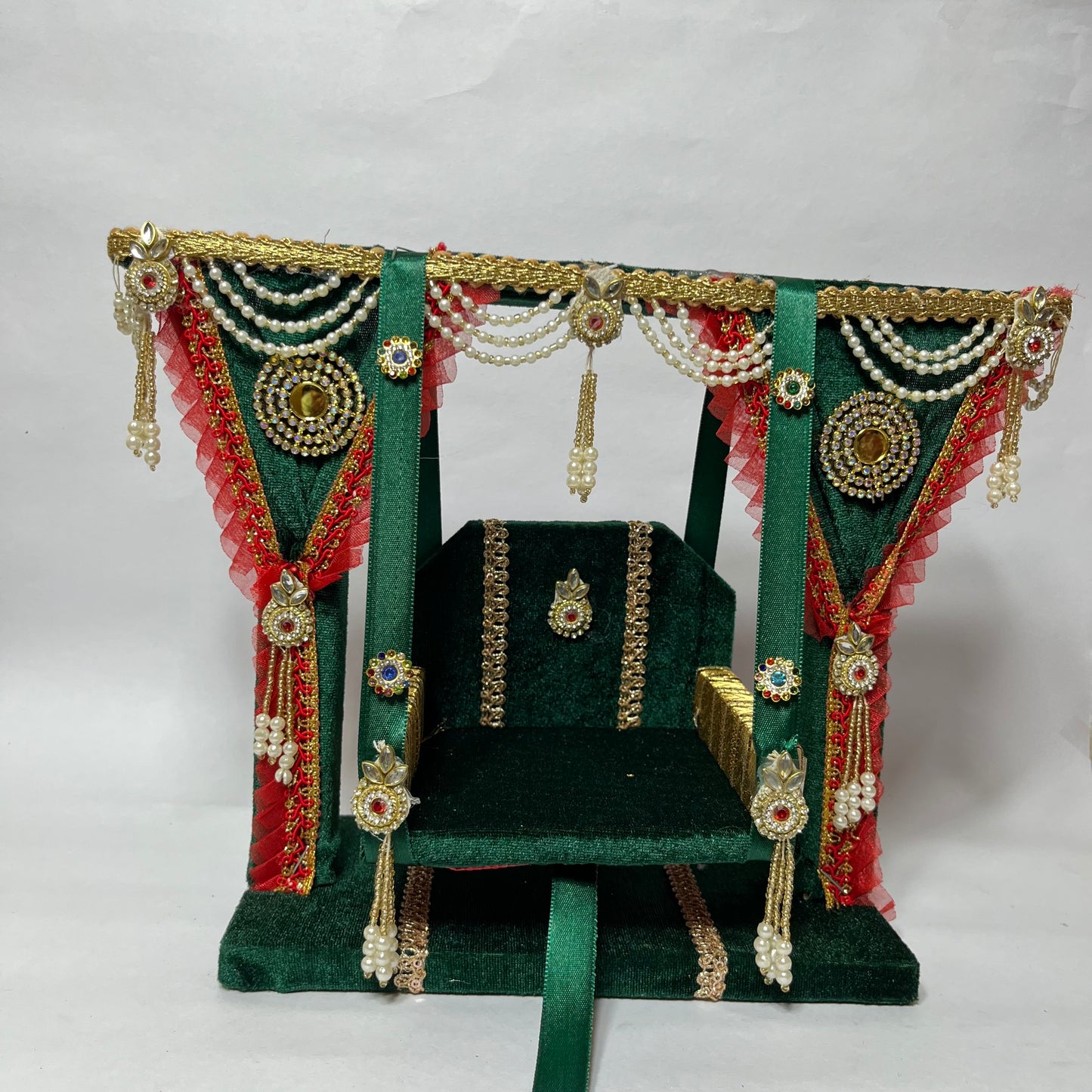 Decorative Thakur ji Palna Size 0-3