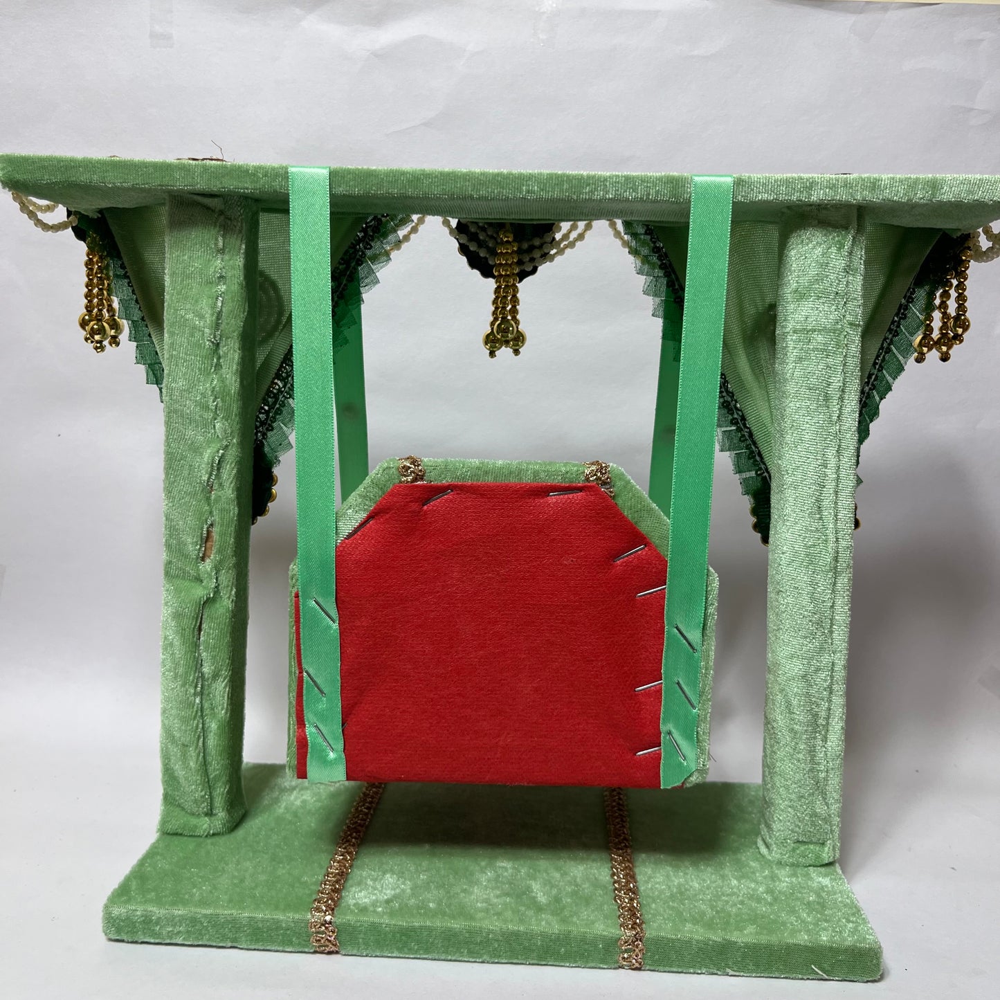 Elegant Thakur ji Jhula
