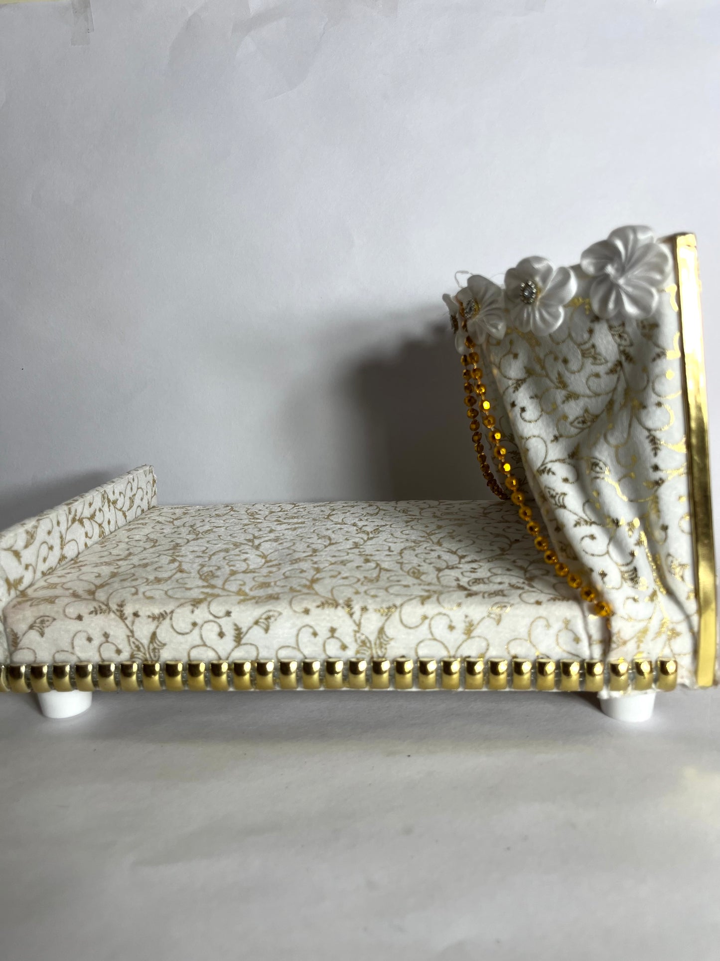 Thakur Ji Royal Bed Set