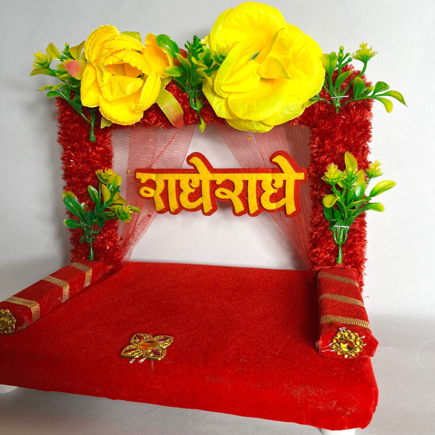 Thakur Ji Red Net Singhasan