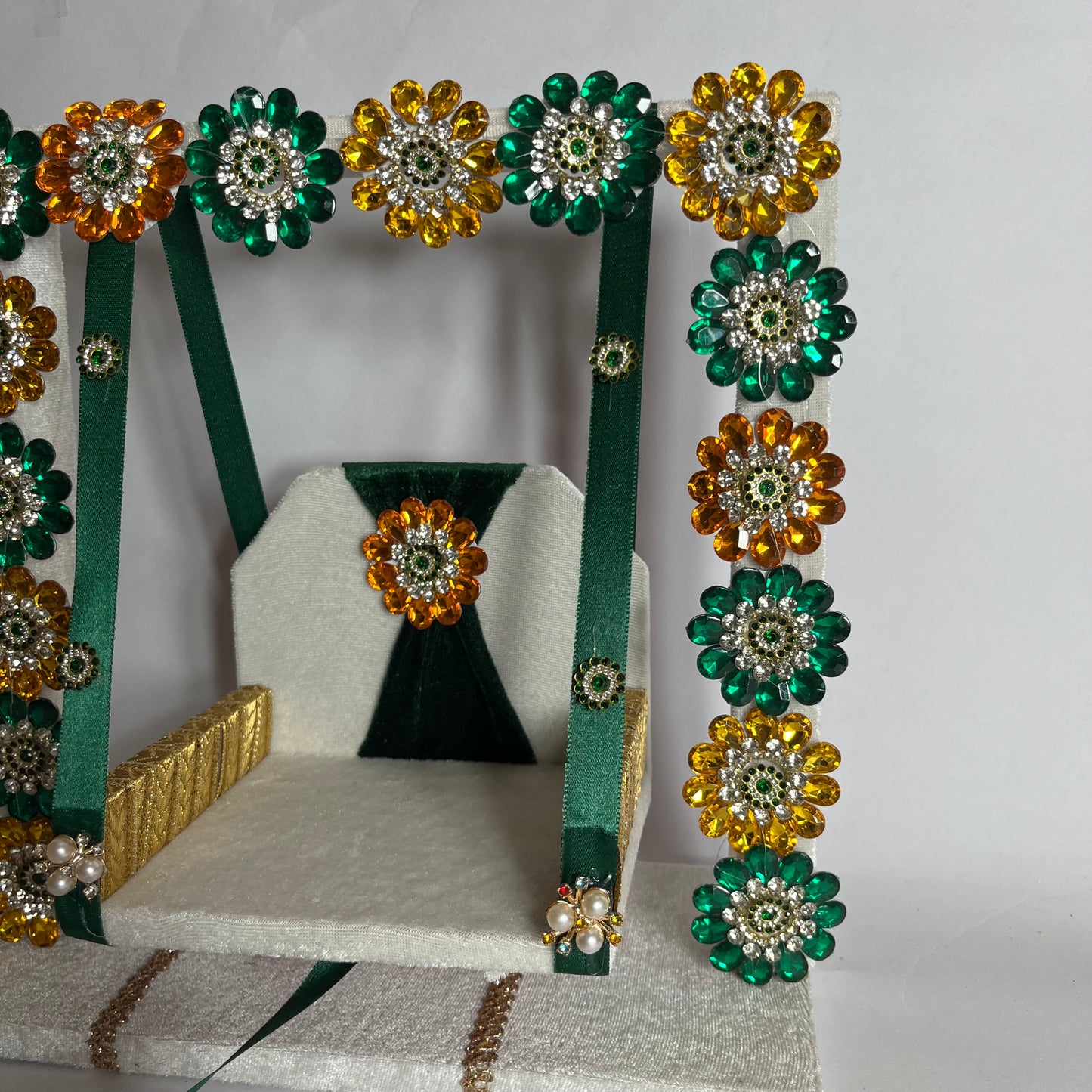 Thakur Ji Green Decorative Stones Jhula