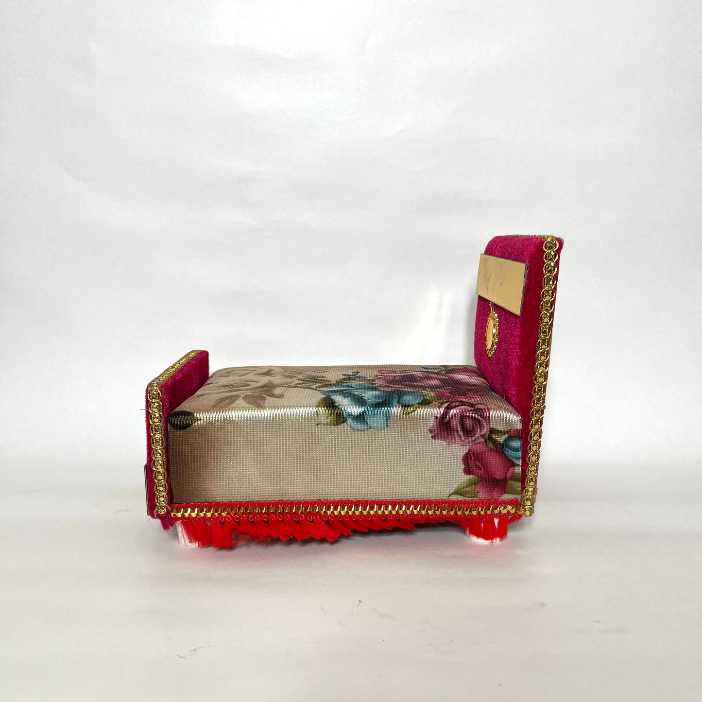 Floral Red Thakur Ji Bed