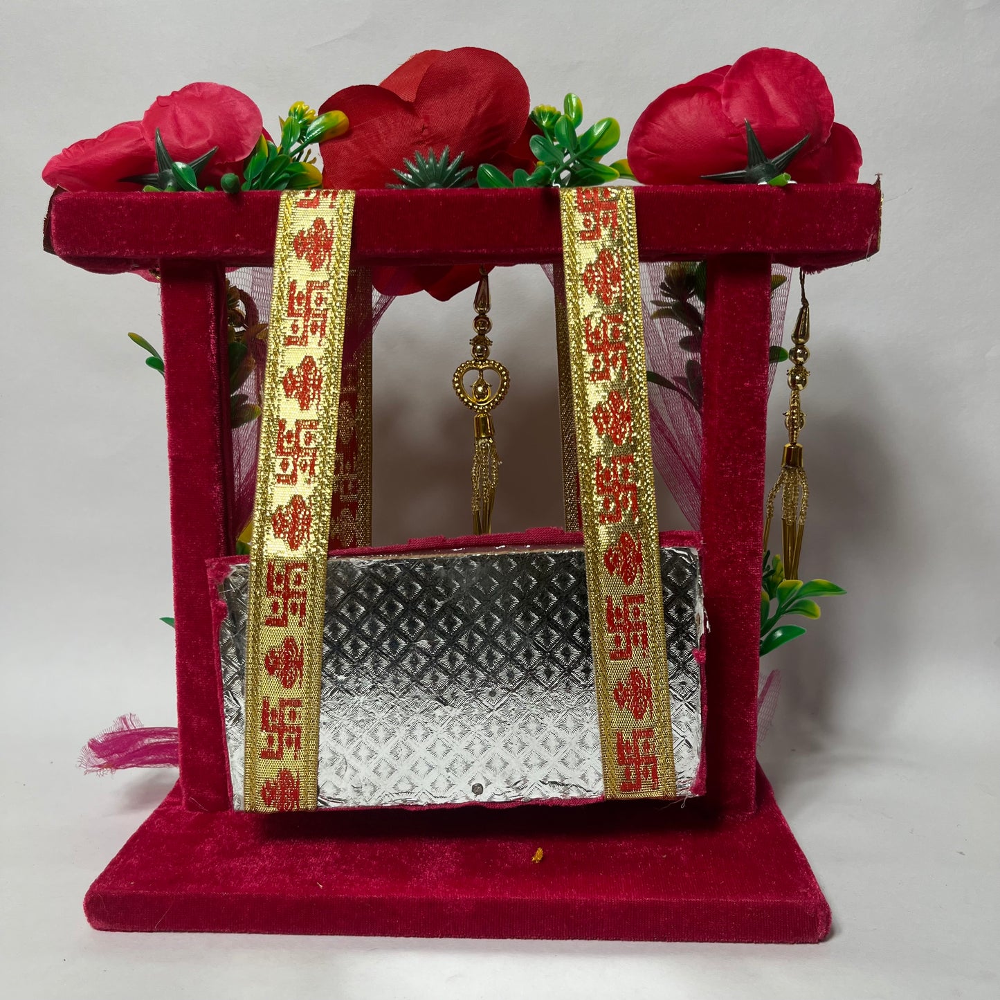 Fancy Thakur Ji Jhula (Red)