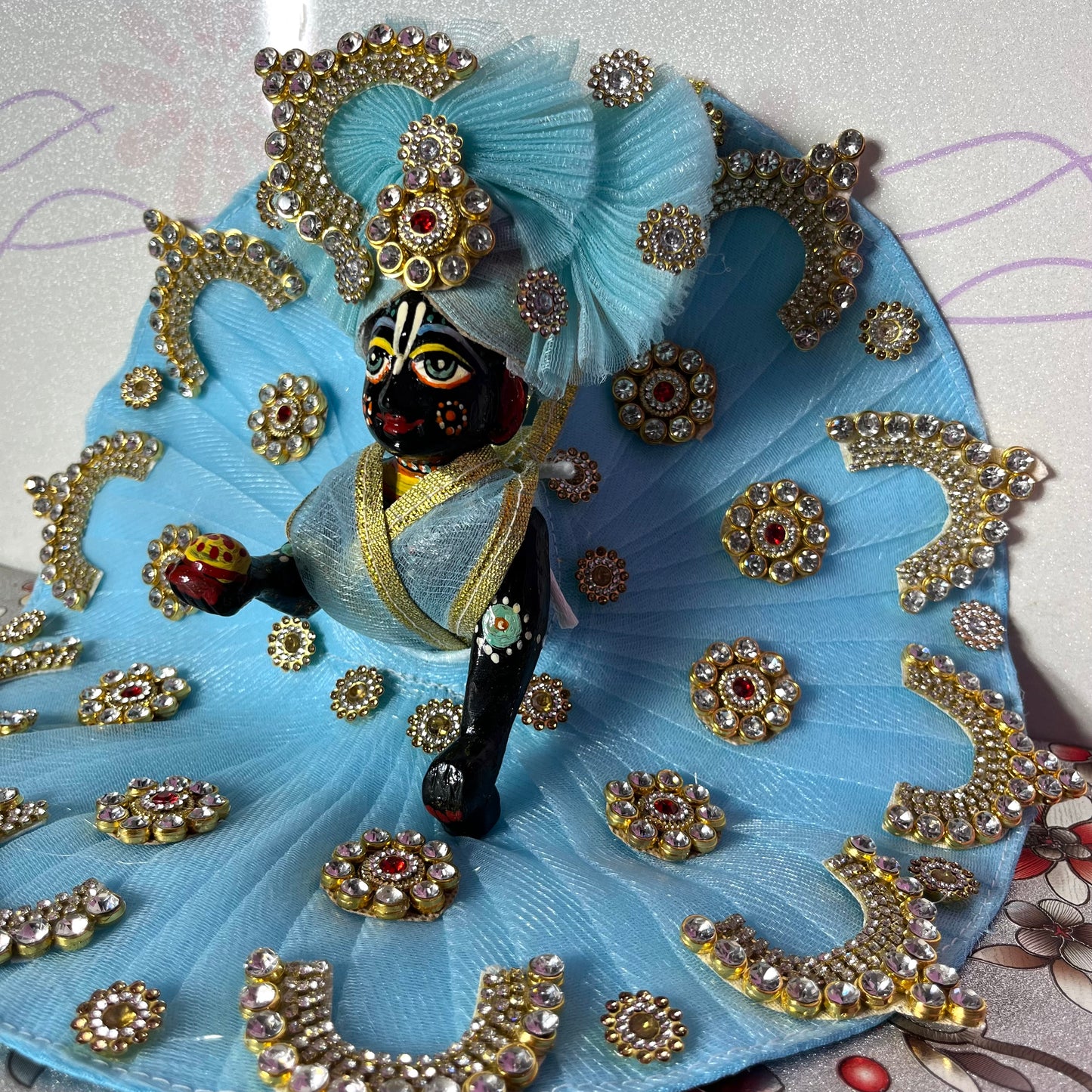 Thakur Ji Neela Rajposhak