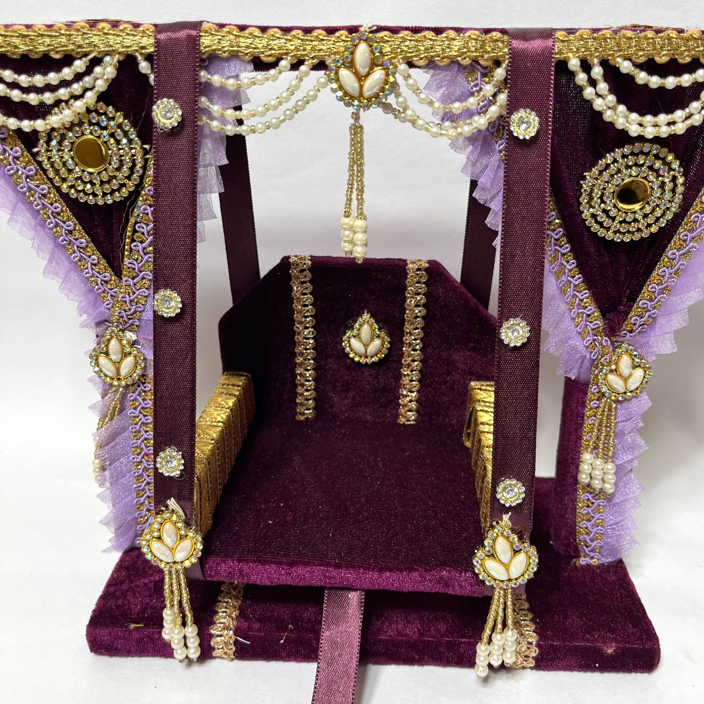 Royal Thakur Ji Jhula