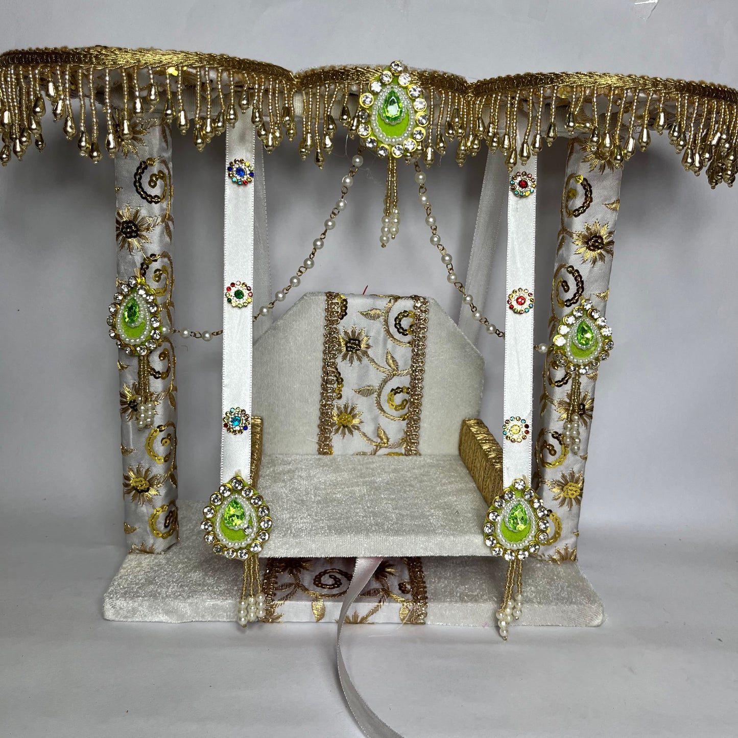 White Traditional Thakur Ji Jhula