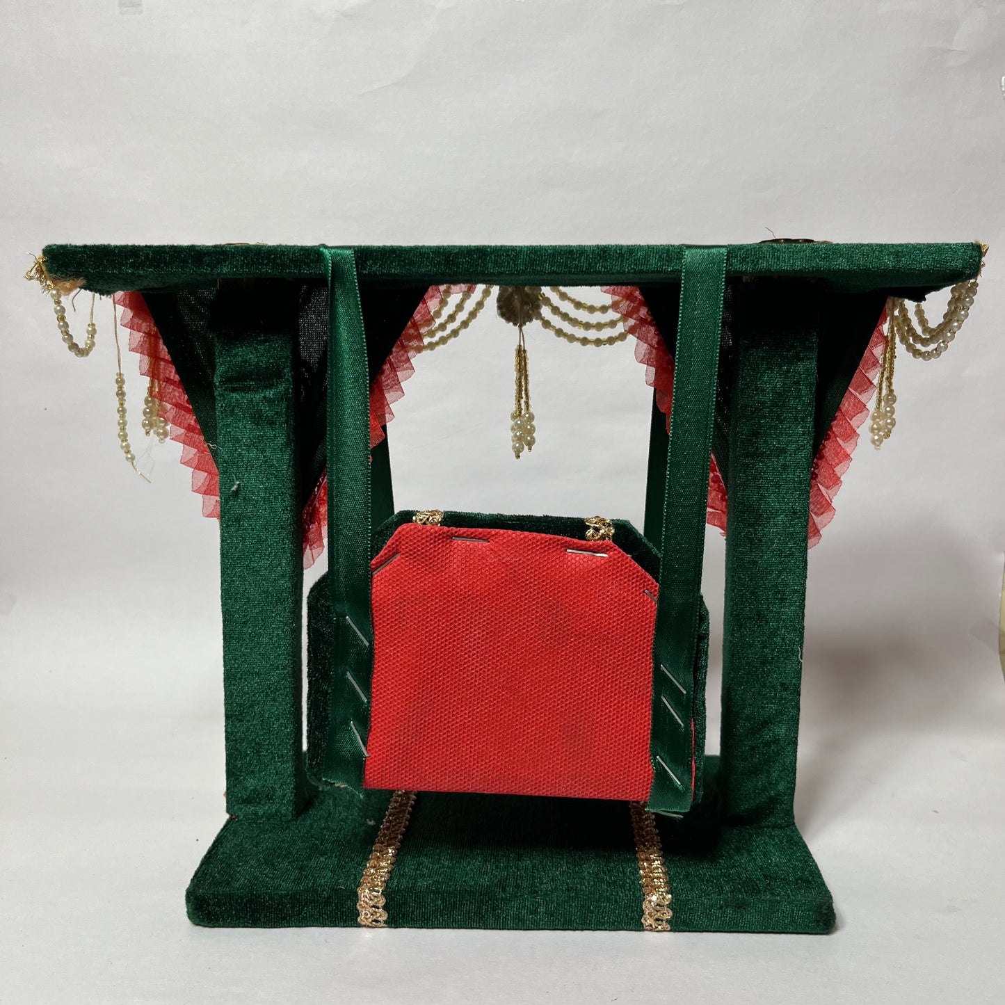 Decorative Thakur ji Palna Size 0-3
