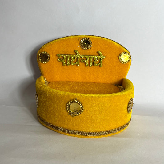 Thakur Ji राधे राधे Yellow Singhasan