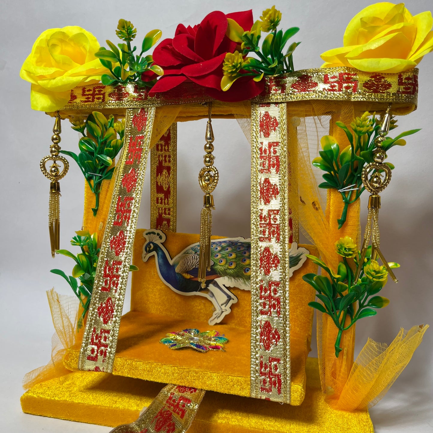 Fancy Thakur Ji Palna (Yellow)